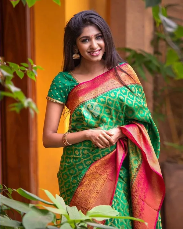 GREEN_PURE_BANARASI_SAREE